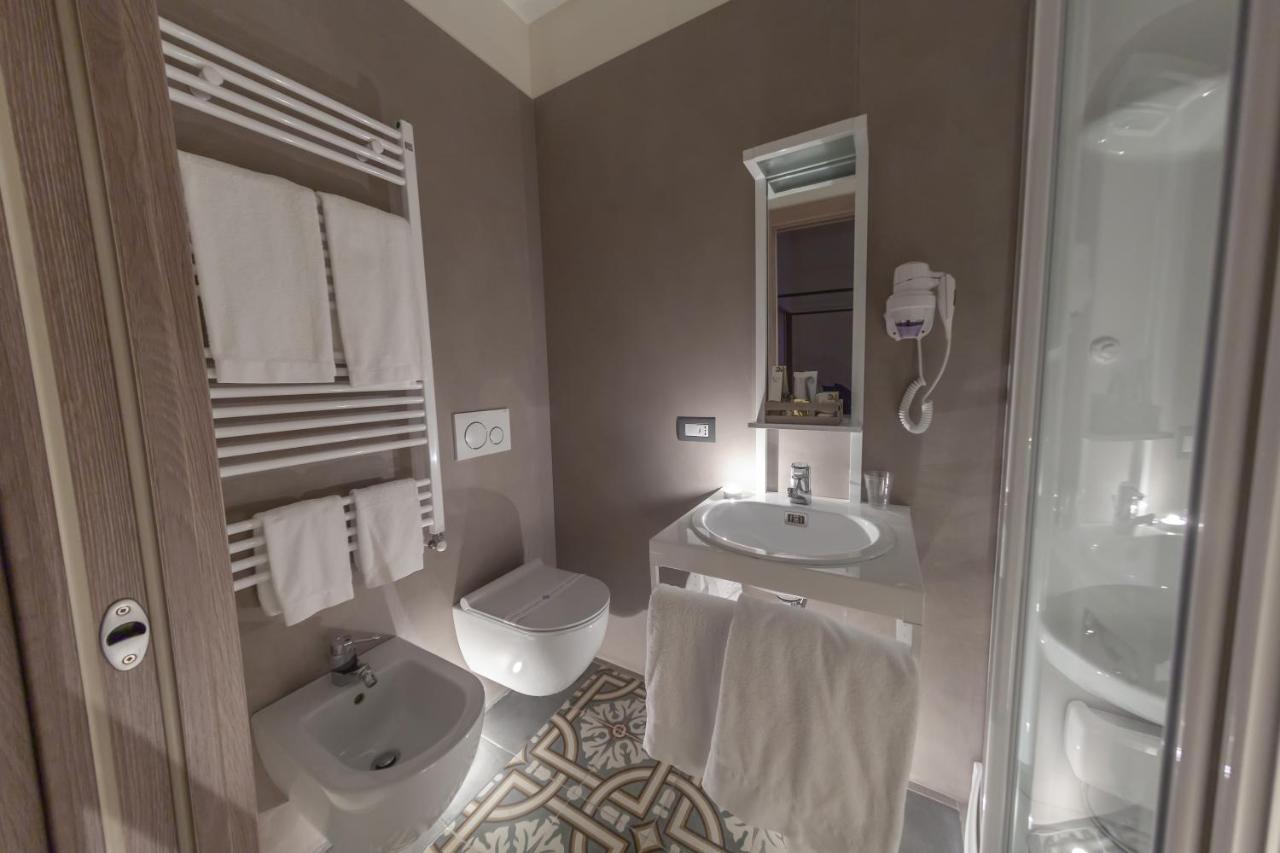 Meteoron Luxury Rooms Matera Exterior foto
